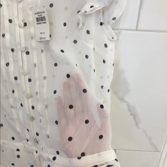 New Abercrombie | Cute Frills & Pokadot Top - Picture 14 of 15